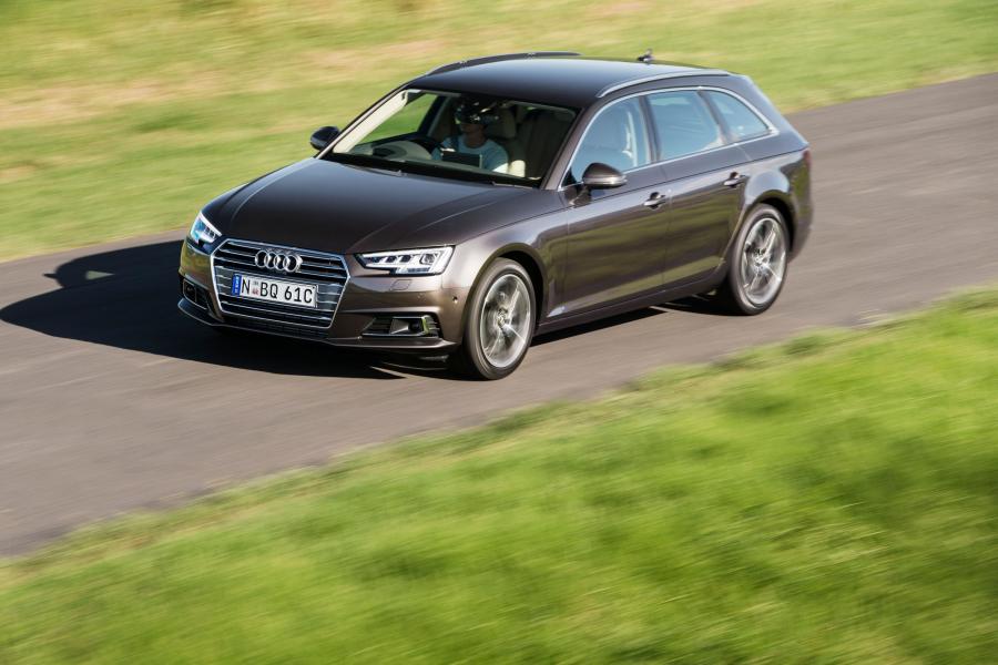  Audi A4 Avant 2.0 TFSI 2016 года  (AU) (фото 9 из 24)